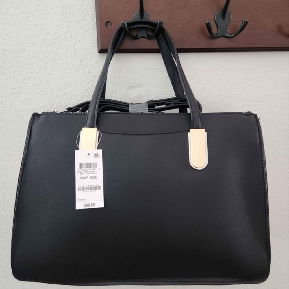 Afani Handbag with detachable shoulder strap
